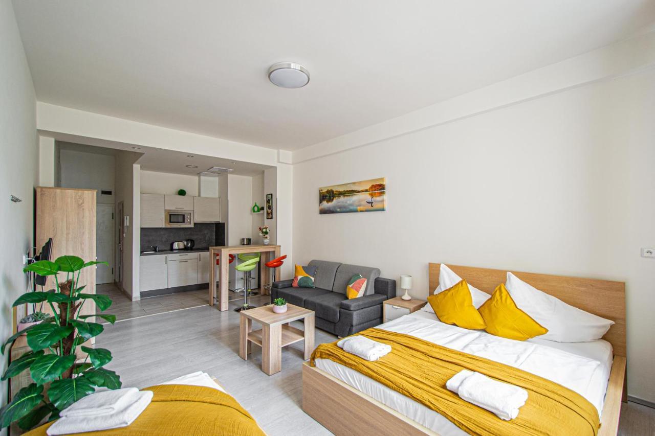Executive Bright Apt. By Ruterra Praga