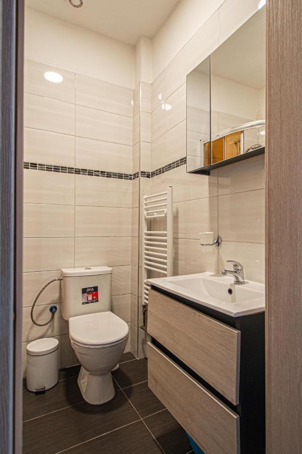 Executive Bright Apt. By Ruterra Apartament *