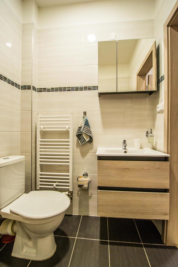 Executive Bright Apt. By Ruterra Apartament *